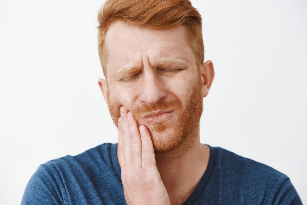 Dolore ai denti quando Mastico